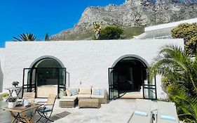 Four Uitsig Camps Bay